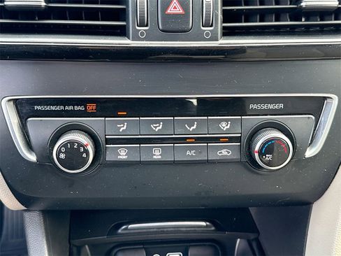 Used 2016 Kia Optima LX w/ LX Convenience Package image 16