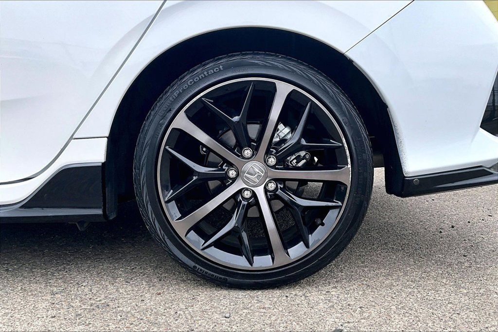 Used 2021 Honda Civic Sport image 12