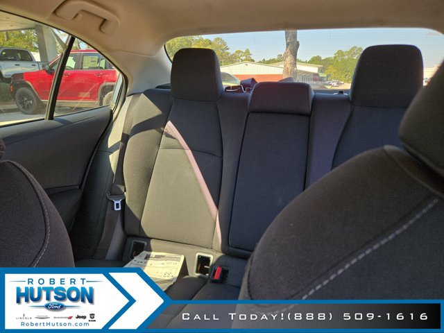 Used 2021 Toyota Corolla LE w/ LE Convenience Package FWD image 19