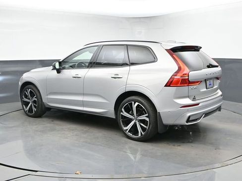 Used 2023 Volvo XC60 B5 Ultimate w/ Climate Package FWD image 7