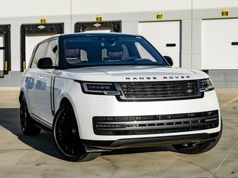 Used 2023 Land Rover Range Rover Long Wheelbase Autobiography image 20