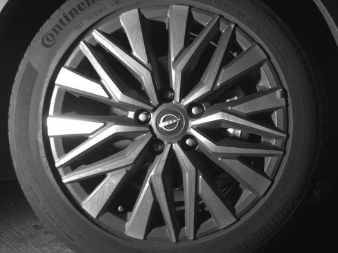 Used 2025 Nissan Altima 2.5 SV image 13