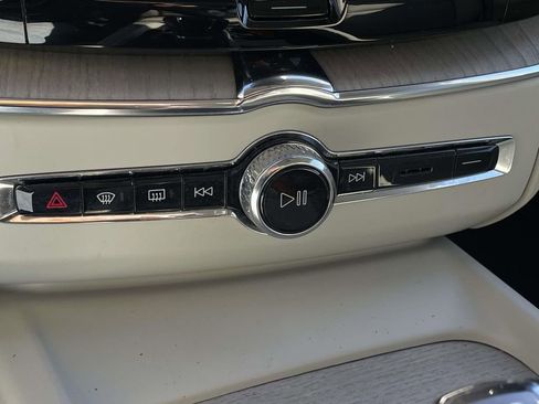 Used 2021 Volvo XC60 T5 Inscription image 20