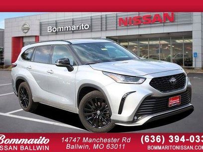 Used 2025 Toyota Highlander XSE