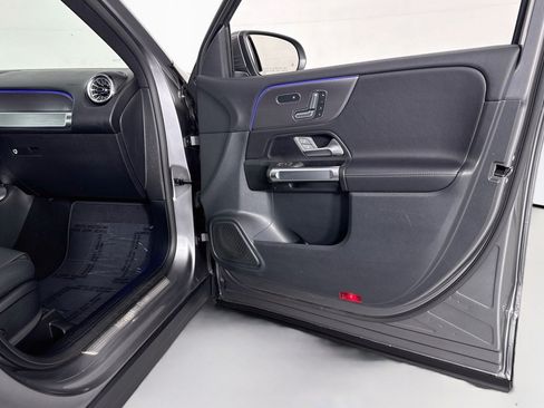 Certified 2023 Mercedes-Benz GLB 250 image 24