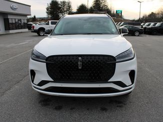 Used 2025 Lincoln Aviator AWD w/ Jet Appearance Package video 3