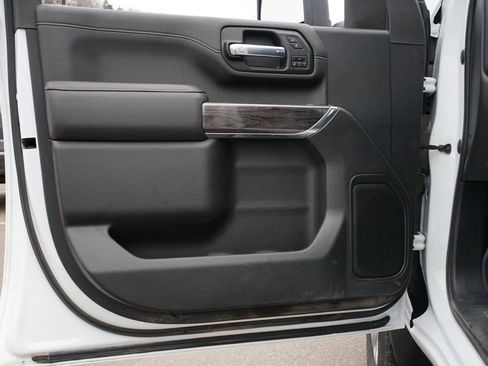 Used 2022 Chevrolet Silverado 3500 LTZ image 15