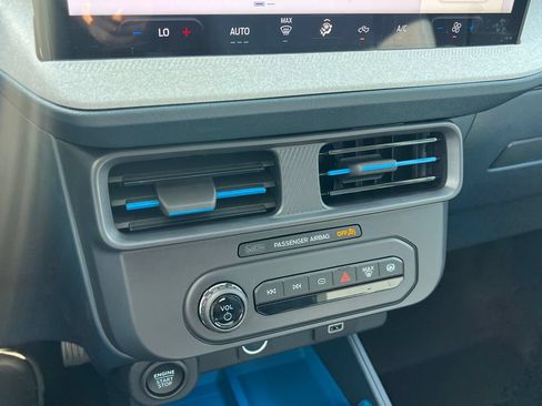 New 2026 Ford Maverick XLT FWD image 27