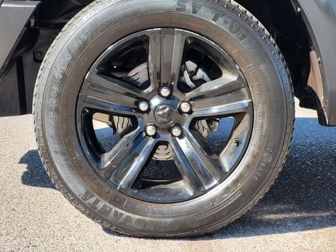 Used 2021 RAM 1500 Classic Warlock w/ Luxury Group image 7