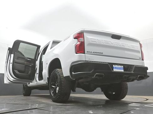 Used 2021 Chevrolet Silverado 1500 LT Trail Boss w/ Convenience Package II AWD/4WD image 54