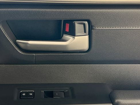 Used 2026 Toyota Tundra Limited image 32