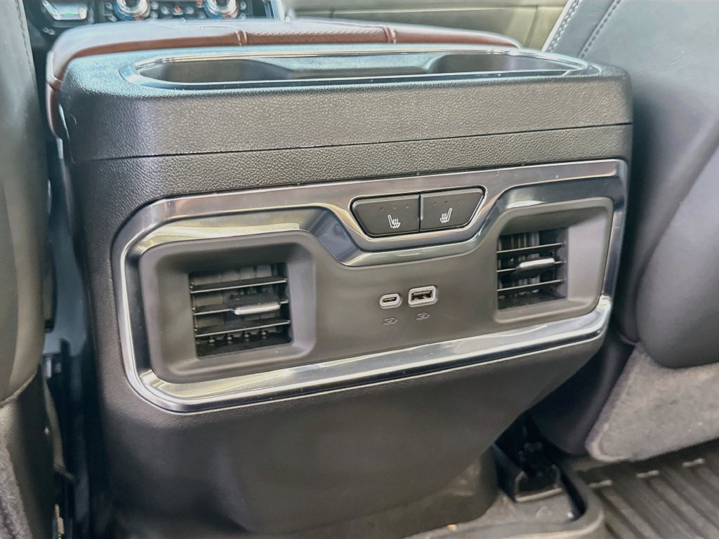 Used 2026 GMC Sierra 2500 Denali Ultimate w/ Max Trailering Package AWD/4WD image 31