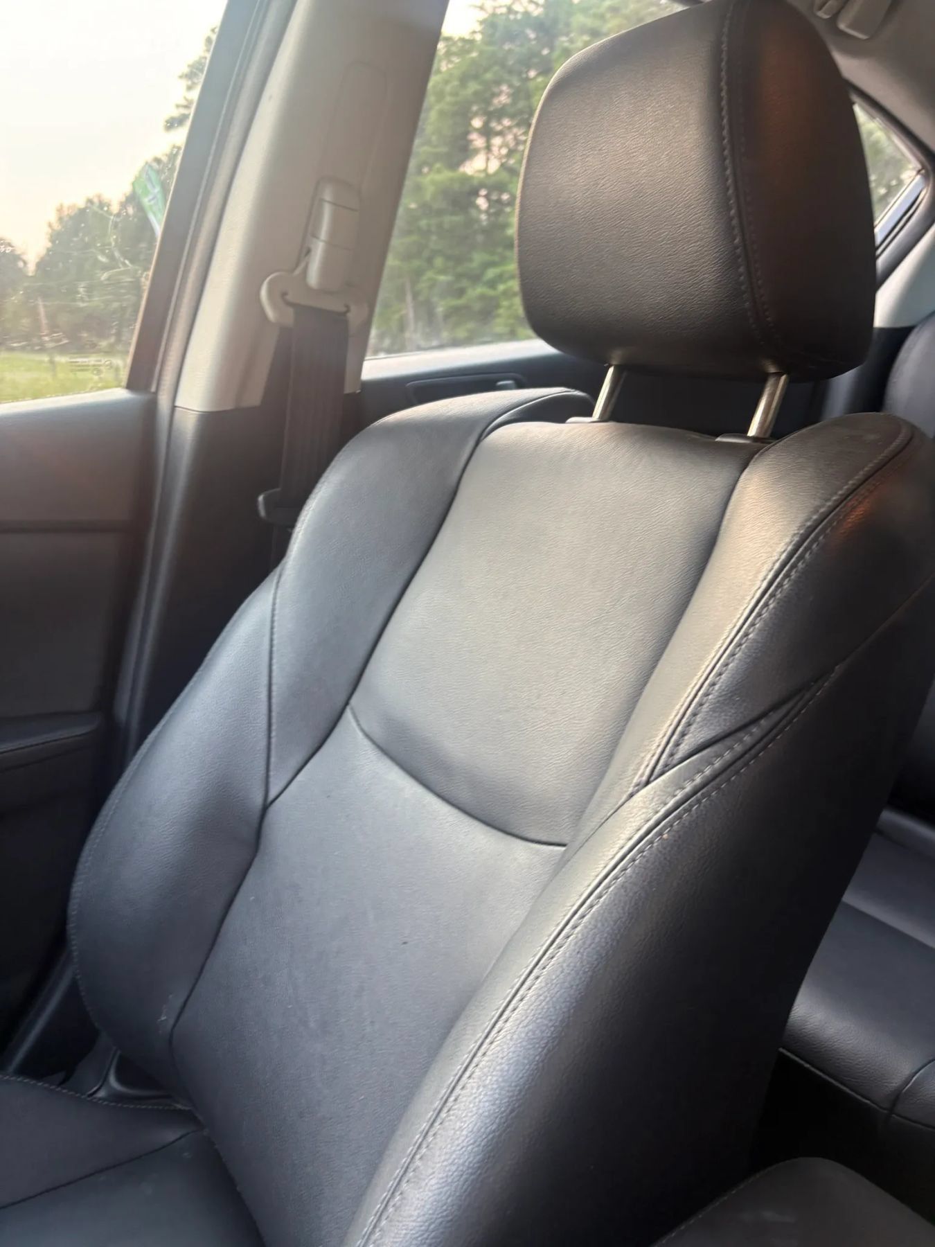 Used 2012 MAZDA MAZDA3 i Grand Touring FWD image 17