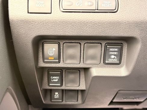 New 2026 Nissan Frontier SV w/ SV Convenience Package image 30