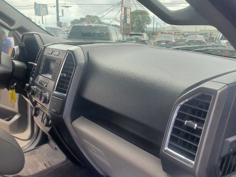 Used 2016 Ford F150 XLT image 26