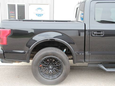 Used 2019 Ford F150 Lariat w/ Equipment Group 502A Luxury AWD/4WD image 10