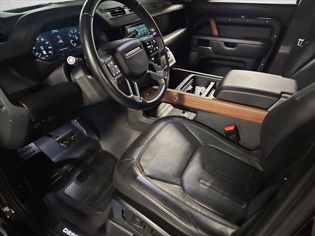 Used 2021 Land Rover Defender 110 X AWD/4WD image 10
