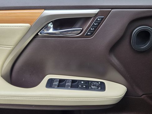 Used 2018 Lexus RX 350L FWD image 26