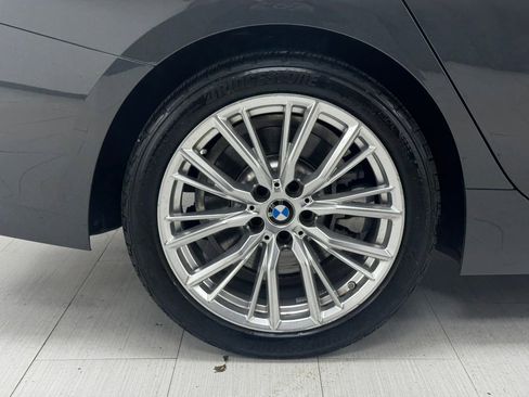 Used 2023 BMW 330i xDrive Sedan w/ Premium Package image 42