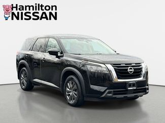 Used 2024 Nissan Pathfinder S video 1