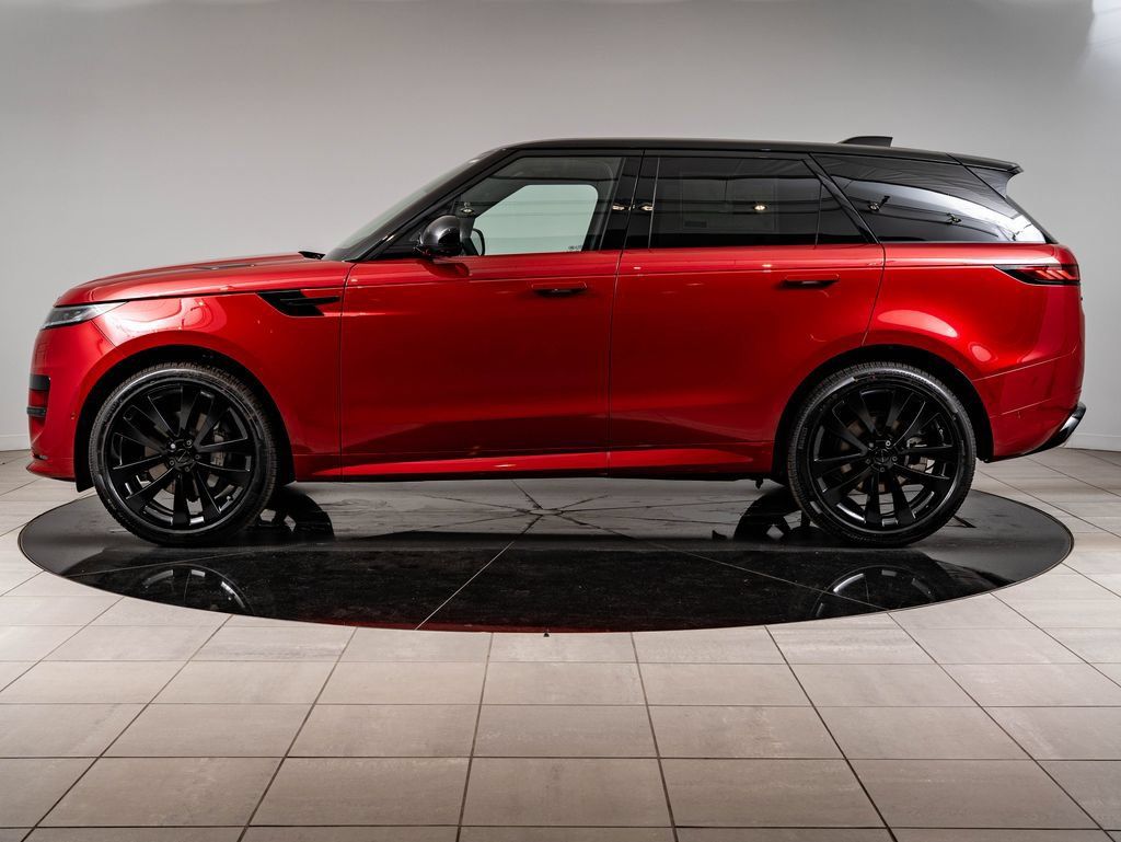 New 2026 Land Rover Range Rover Sport Dynamic SE AWD/4WD image 5