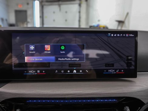 New 2026 BMW i4 xDrive40i w/ Parking Assistance Package image 17