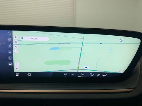 Certified 2025 Buick Envision Sport Touring image 22