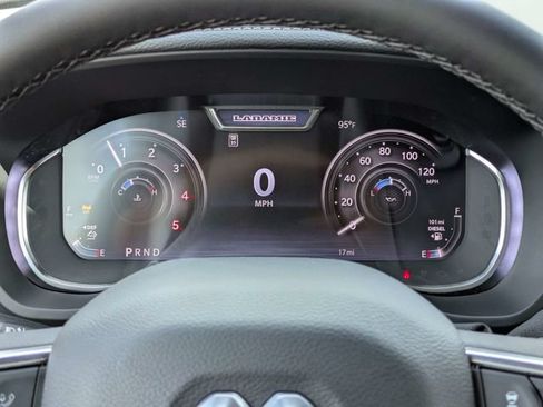 New 2026 RAM 3500 Laramie AWD/4WD image 28