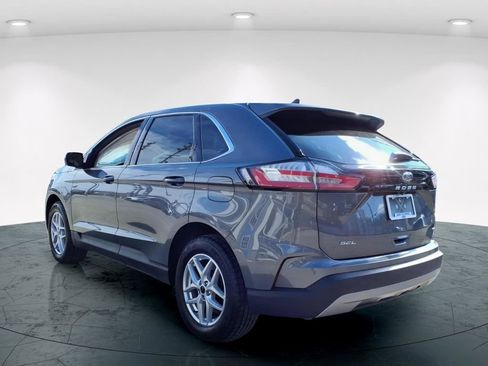 Used 2023 Ford Edge SEL w/ Convenience Package image 5