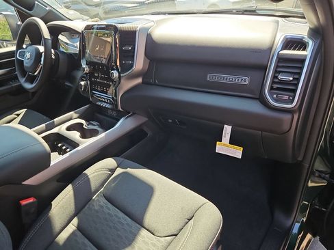 New 2026 RAM 1500 Big Horn AWD/4WD image 17