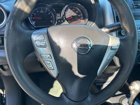 Used 2016 Nissan Versa SV image 17