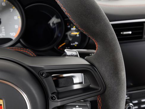 Used 2018 Porsche 911 GT3 RWD image 22