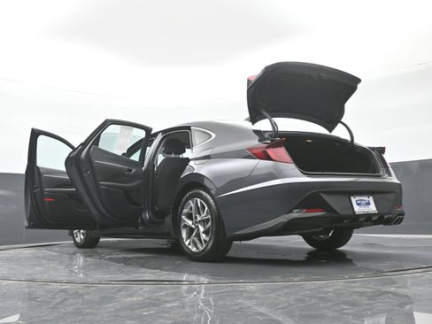 Certified 2023 Hyundai Sonata SEL w/ Preferred Accessory Package FWD image 50