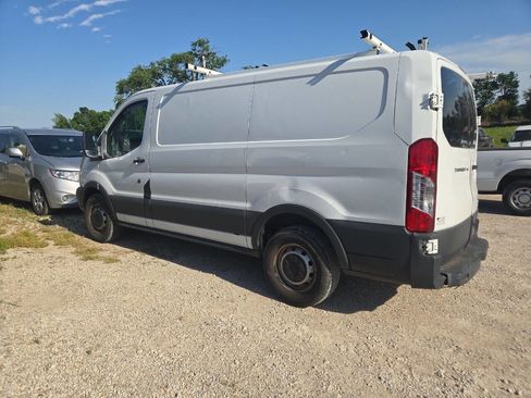 Used 2017 Ford Transit 150 130 Low Roof RWD image 6