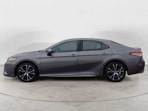 Used 2018 Toyota Camry SE w/ Protection Package (Q2) FWD image 8