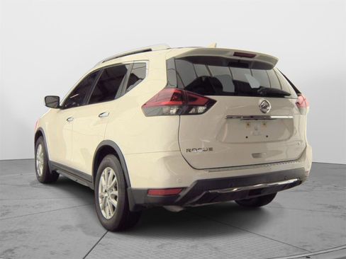 Used 2020 Nissan Rogue SV AWD/4WD image 4