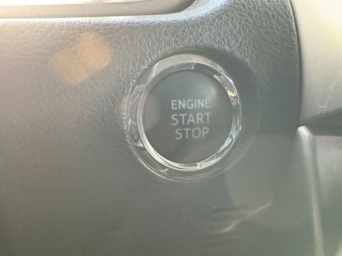 Used 2022 Toyota 4Runner Limited image 24