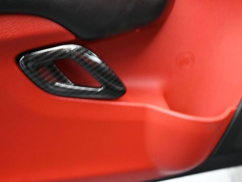 Used 2016 Dodge Challenger SRT Hellcat image 22