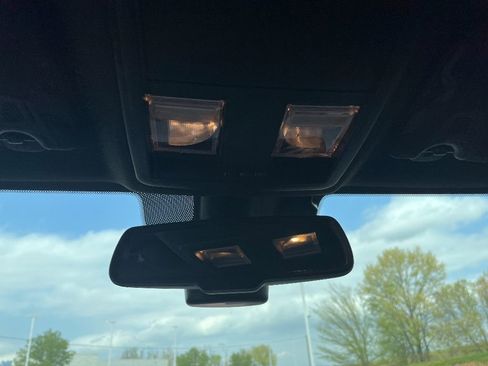 Used 2023 Dodge Challenger GT image 21