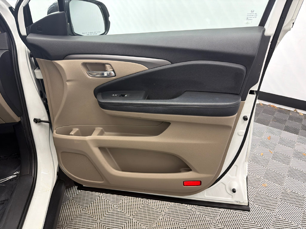 Used 2021 Honda Pilot EX-L image 16