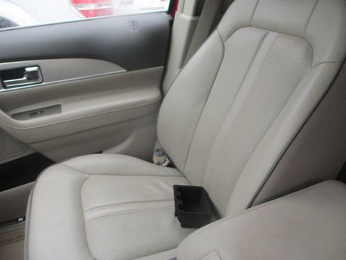 Used 2013 Lincoln MKX AWD image 14