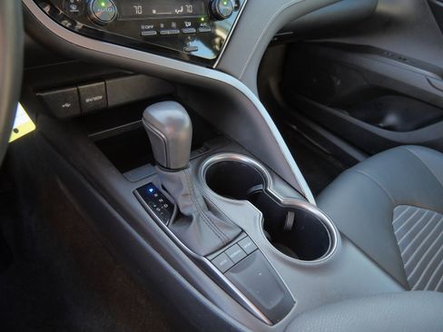 Certified 2024 Toyota Camry SE FWD image 24