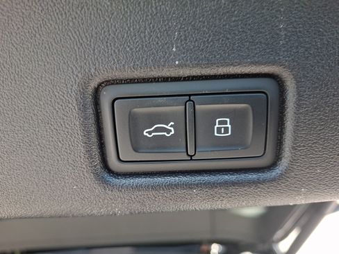 Certified 2025 Audi Q5 Prestige AWD/4WD image 29
