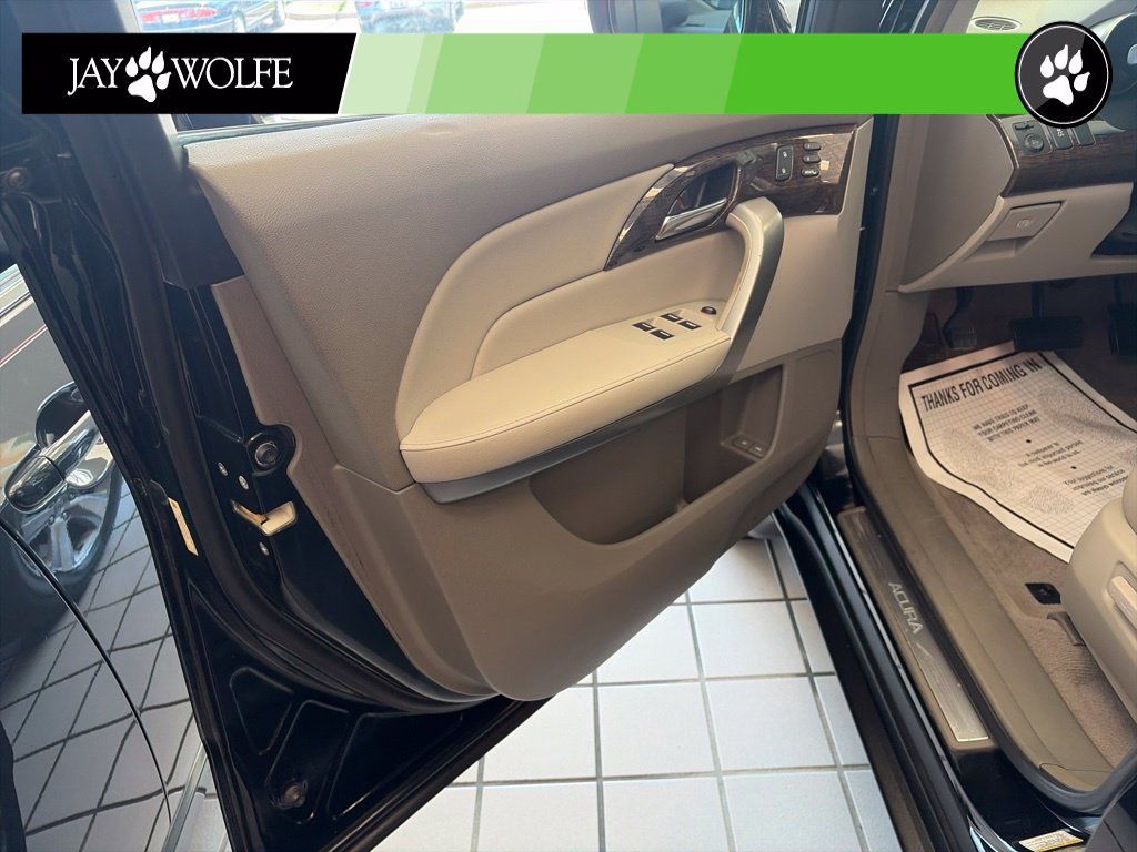 Used 2013 Acura MDX AWD/4WD image 3