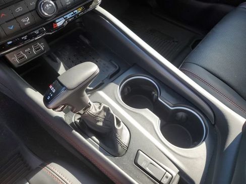 Used 2025 Dodge Durango R/T AWD/4WD image 26
