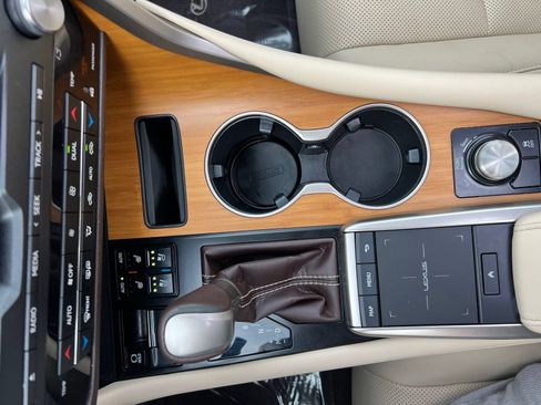 Used 2020 Lexus RX 350 FWD w/ Premium Package image 44