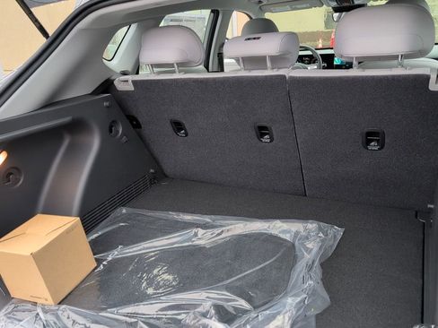 New 2026 Hyundai Kona SE image 24