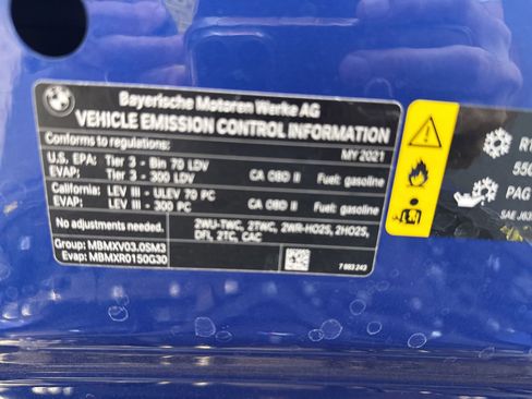 Used 2021 BMW M3 Competition w/ Executive Package image 9