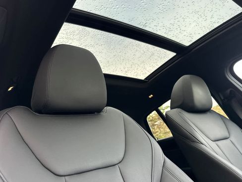 Used 2021 BMW X4 xDrive30i image 18