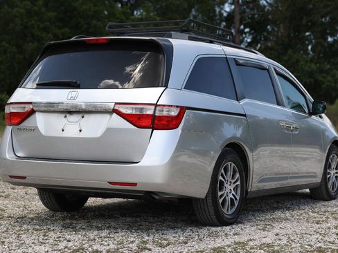 Used 2011 Honda Odyssey EX-L image 11